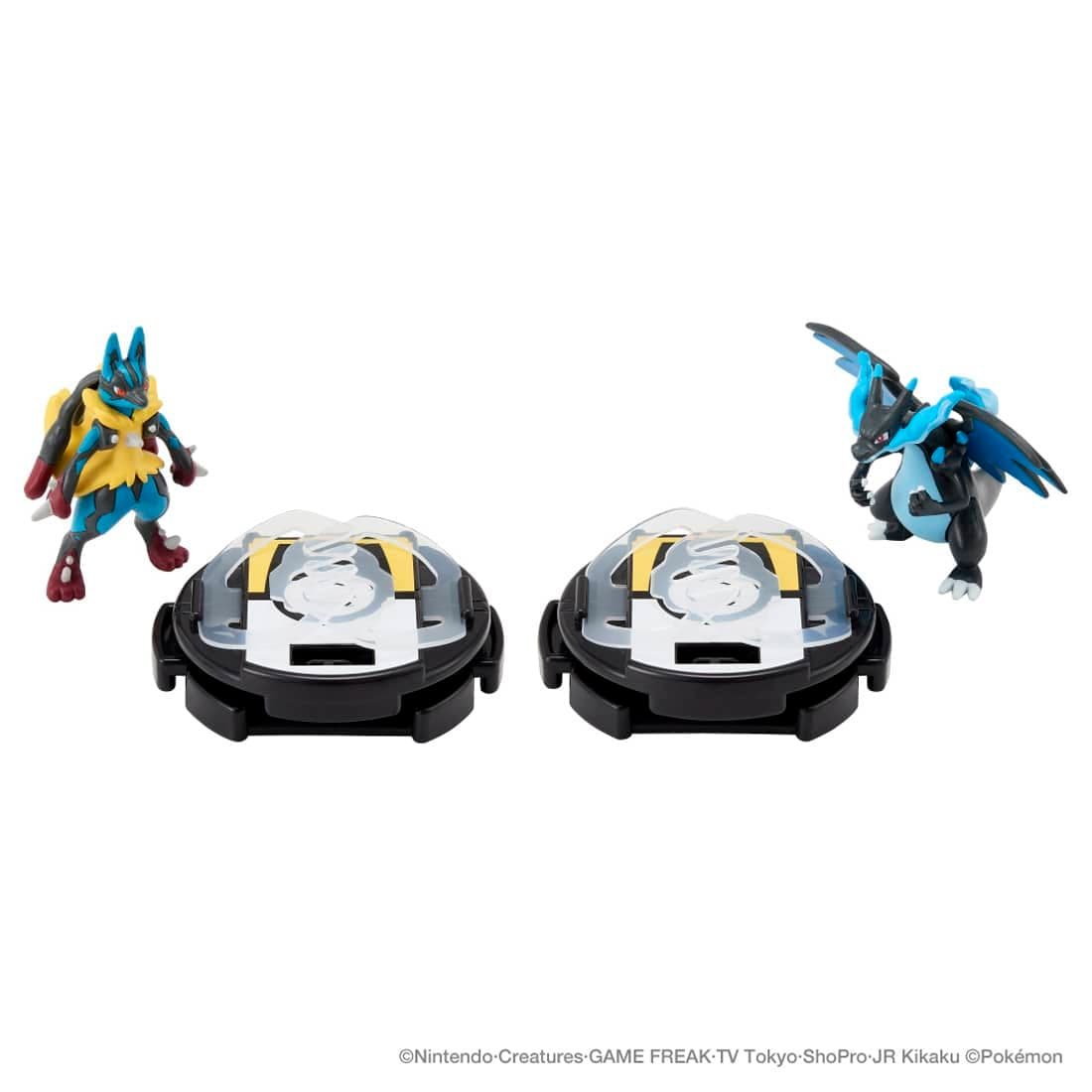 Takara Tomy Pokémon Moncolle Battleze Mega Lucario VS Charizard X