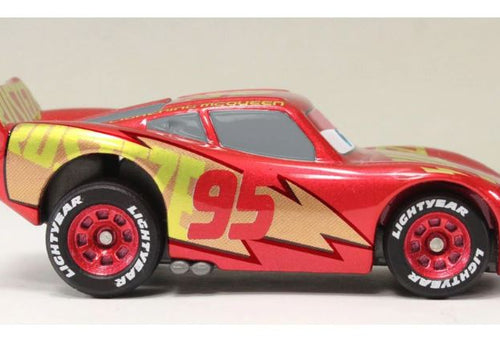 Load image into Gallery viewer, Tomica Takara Tomy Disney CARS  C-32 Lightning McQueen (RRC) Diecast Toy car
