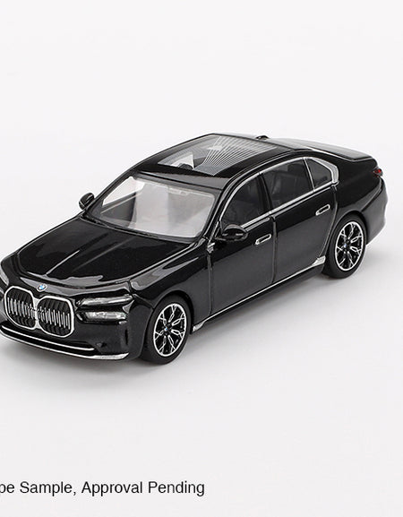 Mini GT #802 BMW i7 eDrive50 Black Sapphire Model Car RHD