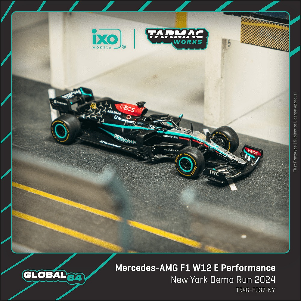 Tarmac Works Mercedes-AMG F1 W12 E Performance NY Demo Run 2024