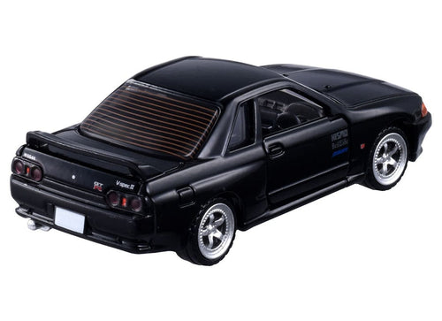 Load image into Gallery viewer, Takara Tomy Tomica Premium 1/62 Unlimited Initial D Nissan Skyline GT-R (BNR32)
