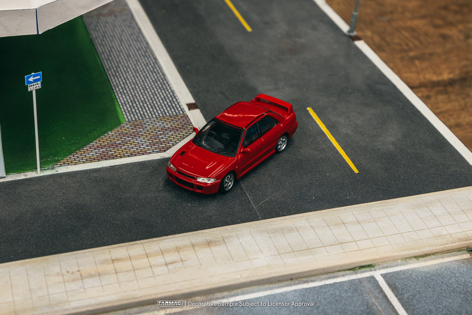 Tarmac Works 1/64 Mitsubishi Lancer GSR Evolution Red Diecast Model