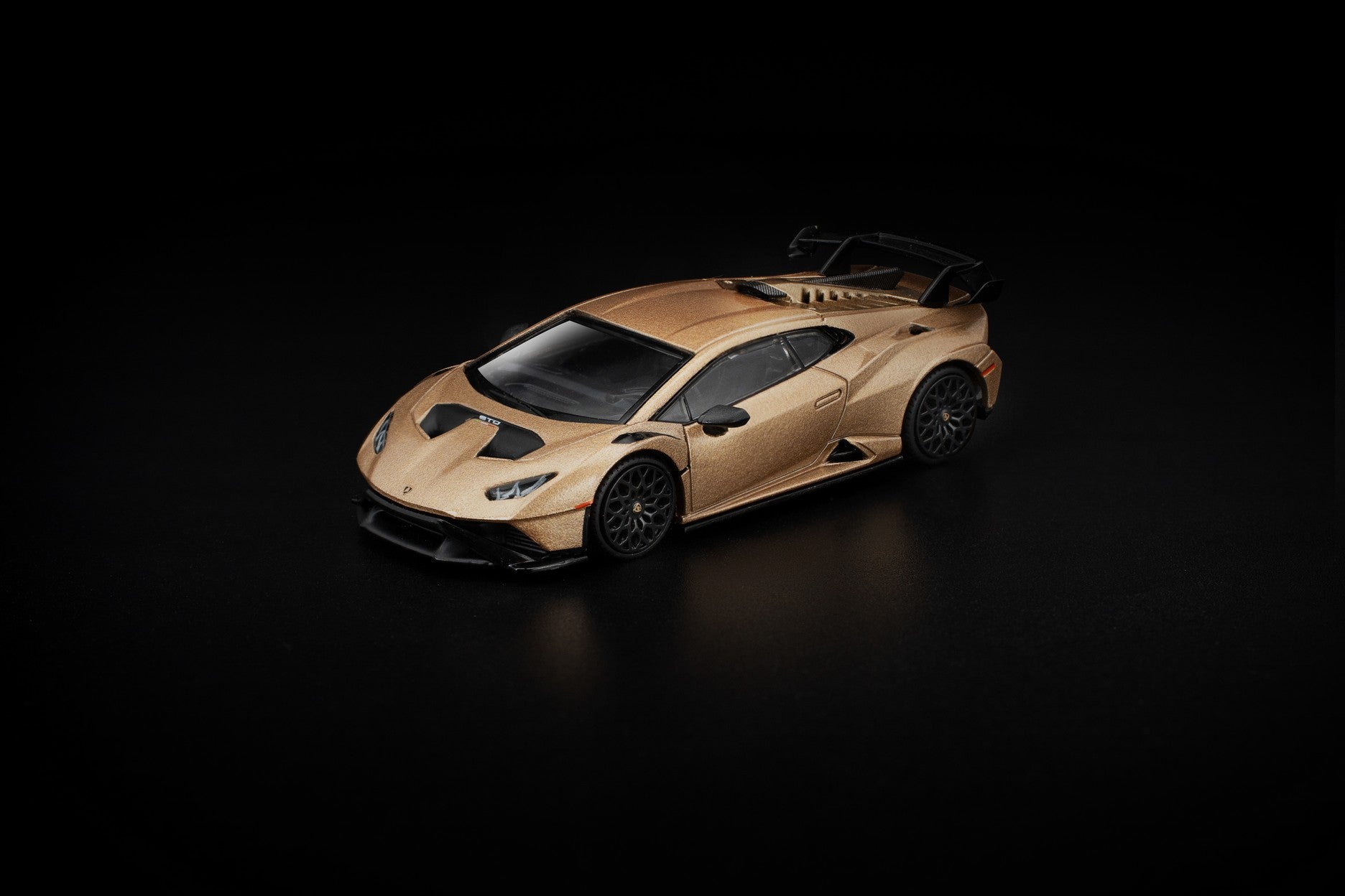 (Pre-order) POPRACE 1/64 LAMBORGHINI HURACAN STO MATTE GOLD #PR640413 Model Car