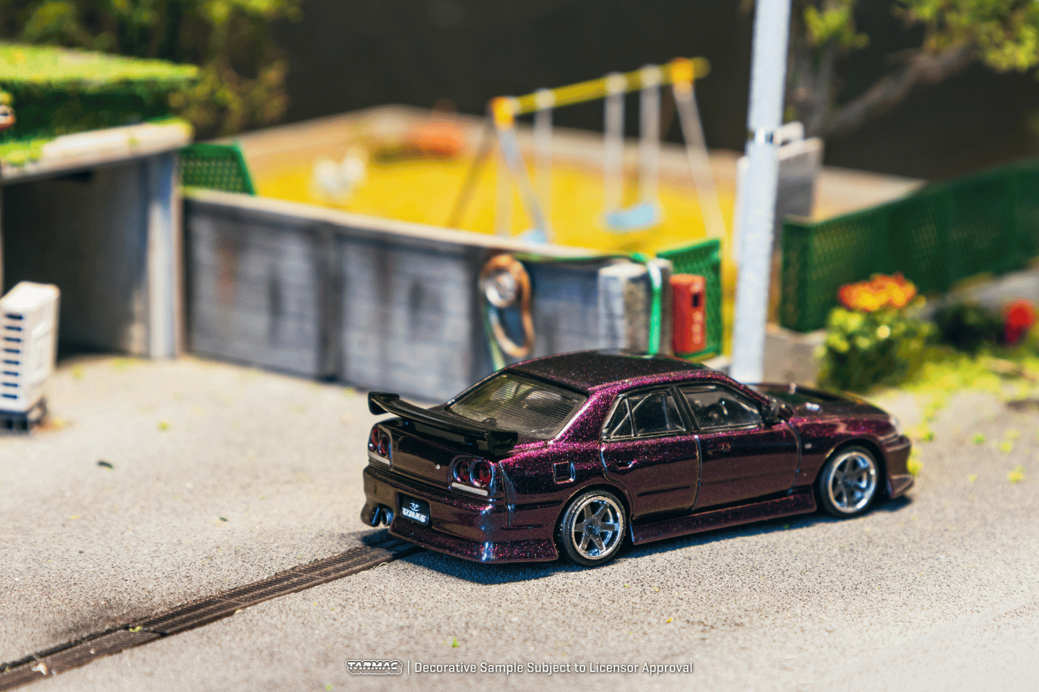 (Pre-order) Tarmac Works 1/64 URAS Skyline ER34 Midnight Purple