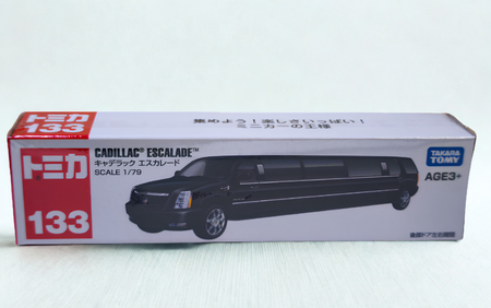 Takara Tomy Tomica  No.133 Cadillac Escalade (Asia Ver.) Diecast Model Car