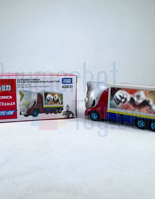 Load image into Gallery viewer, Takara Tomy Tomica Diecast Model Car - Ultraman UTC-06 Dyna Flash Type
