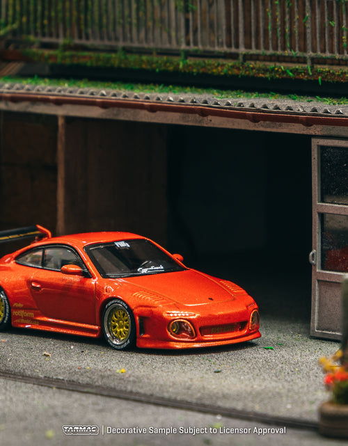 Load image into Gallery viewer, Tarmac Works 1/64 Old &amp; New 997 Red Metallic Diecast model car
