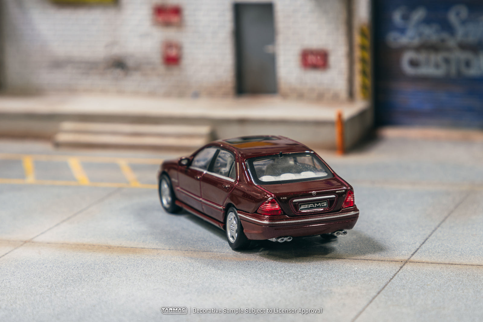 Tarmac Works 1/64 Mercedes-Benz S 55 AMG Bordeaux Red Metallic Model