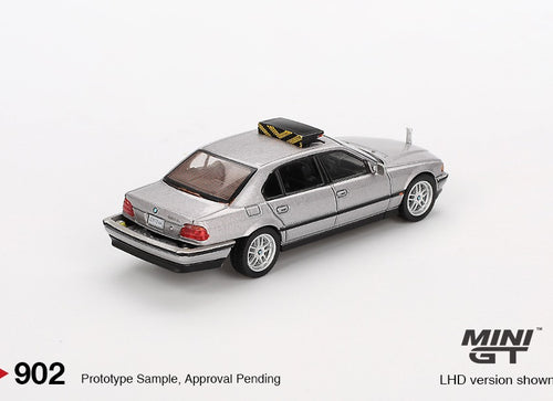 Load image into Gallery viewer, Mini GT #902 1/64  BMW 750IL 007 Bond "Tomorrow Never Dies" English
