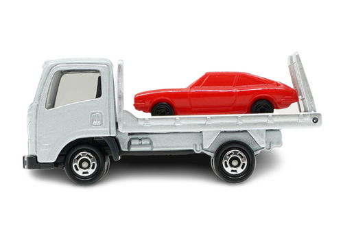 Load image into Gallery viewer, Takara Tomy Tomica Die-cast Car - AO-02 Isuzu Carrier Truck
