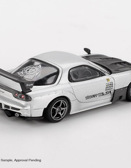 MINI GT #1106 Mazda RX-7 RE-Amemiya Silver Metallic RHD Model Car