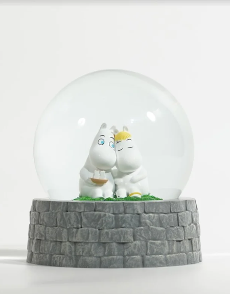 Soap Studio Moomin Family Moomin & Snorkmaiden Couple Water Crystal Ball