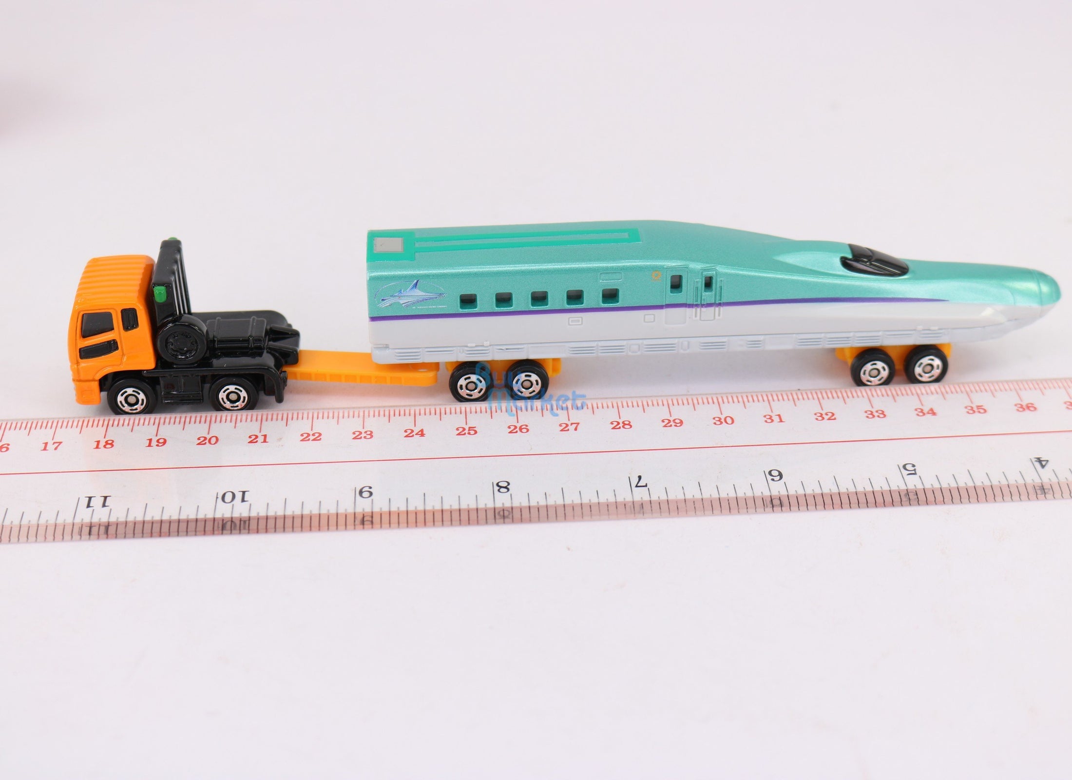 Takara Tomy Tomica NO122 Mitsubishi Fuso Super Great H5 Hayabusa Transporter car