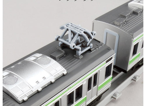 Load image into Gallery viewer, Takara Tomy PLARAIL Real Class 205 Series Commuter Train (Yamanote Line)
