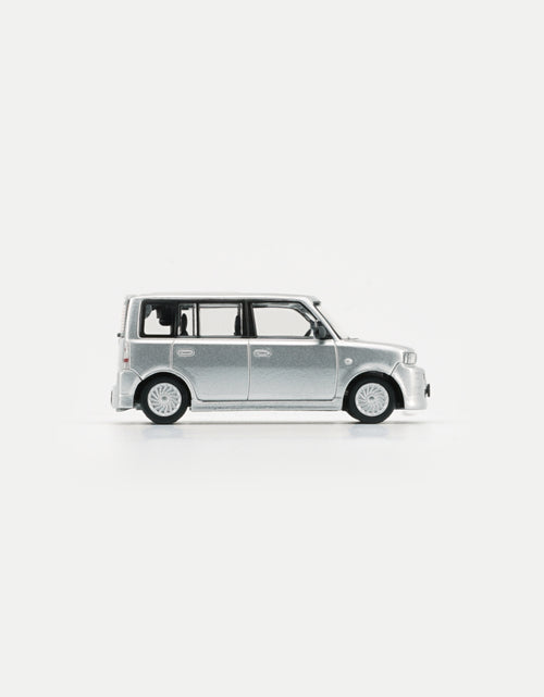 Load image into Gallery viewer, BMC 1/64 Toyota 2000 bB Silver (RHD) Diecast Model Car
