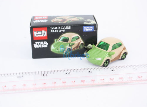 Load image into Gallery viewer, Takara Tomy Tomica Disney Star Wars STAR CAR SC-05 Yoda Master Toy Diecast
