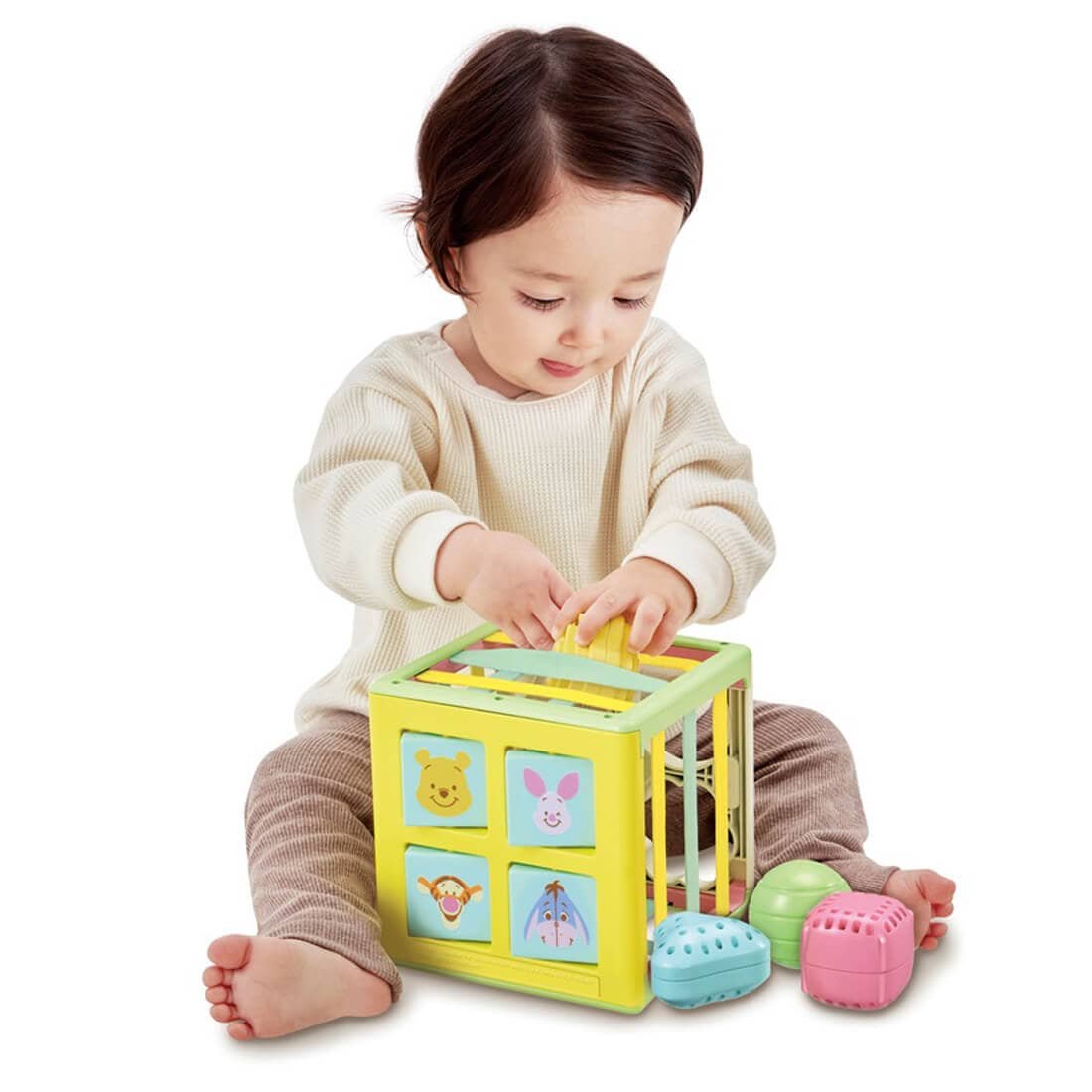 Takara Tomy Disney Baby Toy String x String Educational Cube Winnie the Pooh