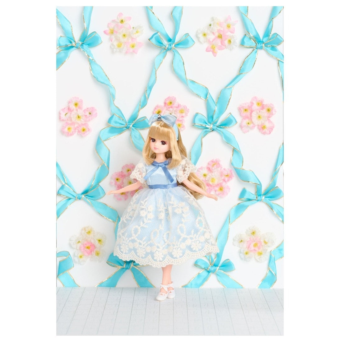 Takara Tomy Licca Licca-chan LD-09 Classical Blue Ribbon Dress up Doll Japan