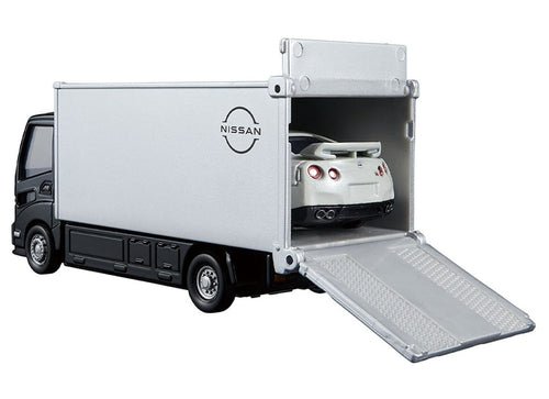 Load image into Gallery viewer, Takara Tomy Tomica Premium Tomica Transporter Nissan GT-R Diecast Model Car
