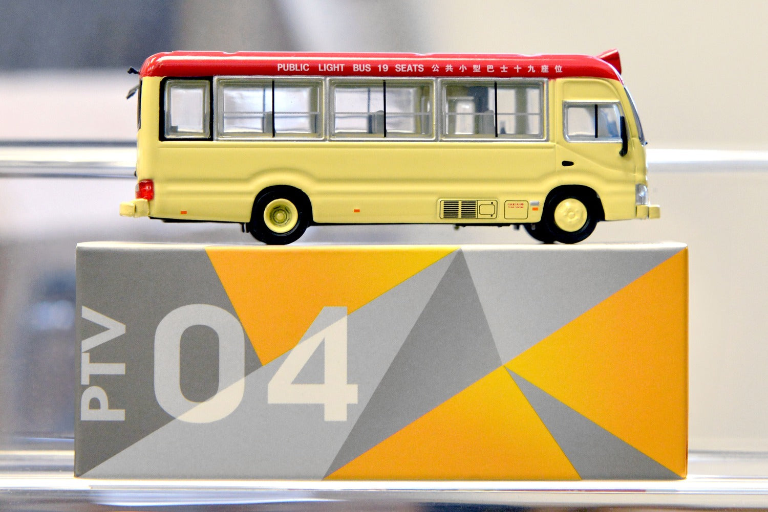 Tiny City 183 Die-cast Model Car - Toyota Coaster (B70) Red Minibus Diecast Car