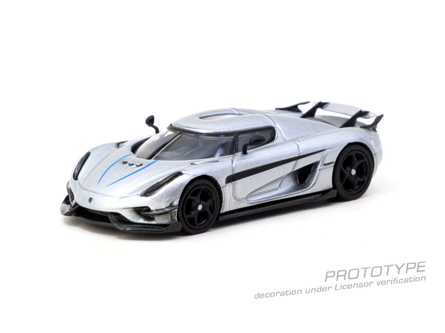 Tarmac Works 1:64 Koenigsegg Regera  Silver Metallic Blue Accents