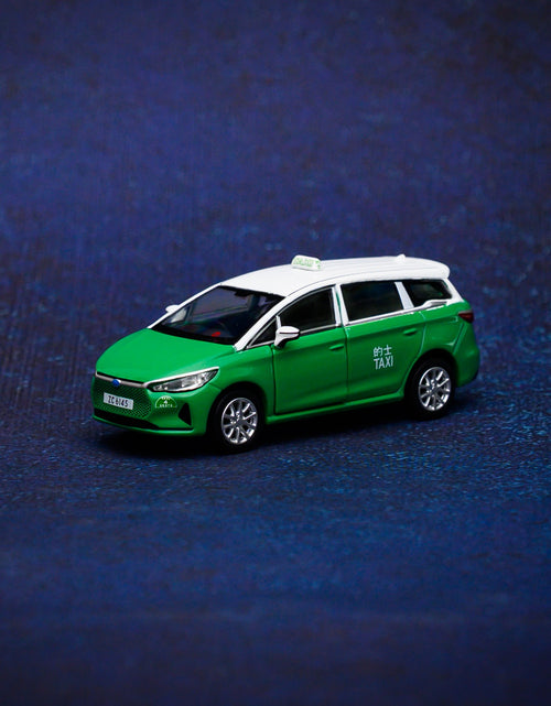 Load image into Gallery viewer, Tiny City PTV22 Die-cast Model Car - e6 Electric Taxi (New Territories) (ZC8145)
