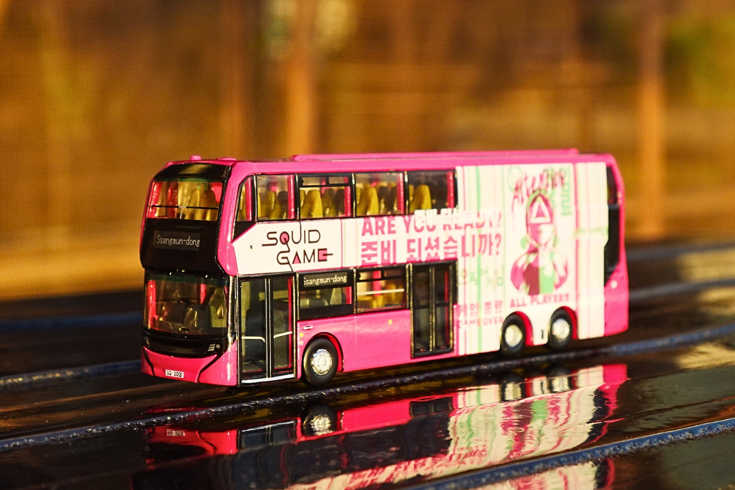 Tiny City 1/110 Die-cast Model Car - Enviro500EV Electric Bus (Squid Game S2)