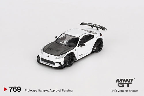 Load image into Gallery viewer, Mini GT #769 1/64 Toyota GR86 LB Nation White Model Car (LHD)

