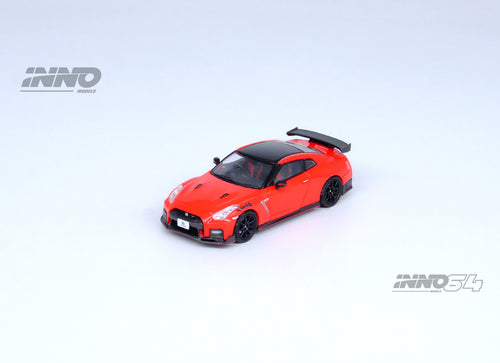 Load image into Gallery viewer, INNO64 1/64 NISSAN GT-R (R35) NISMO Red Diecast Model Car
