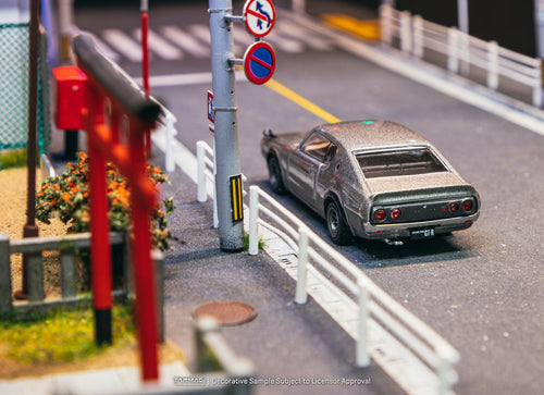 Load image into Gallery viewer, (Pre-order) Tarmac Works 1/64 Nissan Skyline 2000GT-R (KPGC110) Silver
