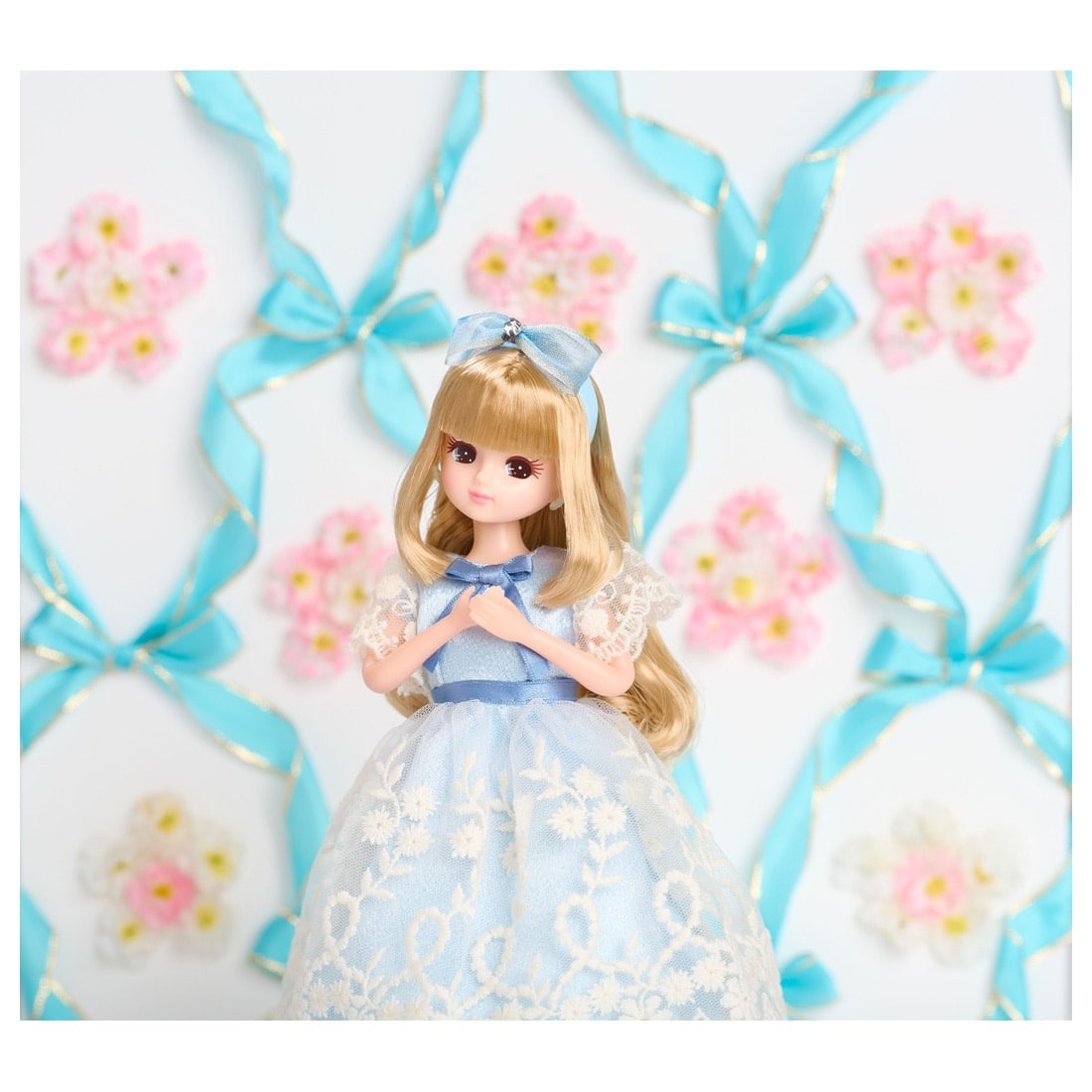 Takara Tomy Licca Licca-chan LD-09 Classical Blue Ribbon Dress up Doll Japan