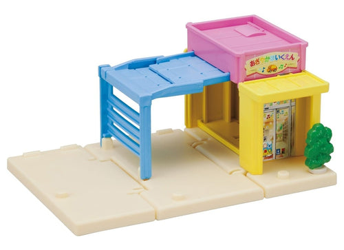 Load image into Gallery viewer, Takara Tomy Tomica Town World Nursery School (with Tomica Diecast Car x 1)
