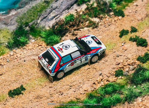 Load image into Gallery viewer, (Pre-order) Tarmac Works 1/64 Lancia Delta HF Integrale Safari Rally 1992 Car
