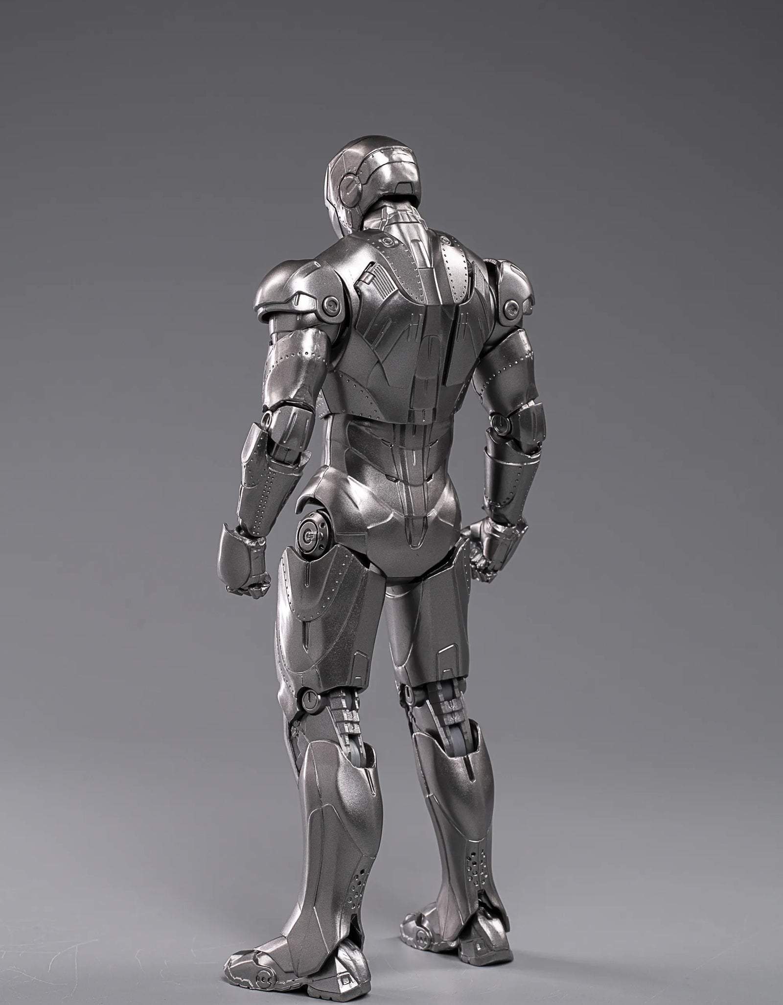 ZD Toys Marvel Avengers 1/10 Iron Man MK2 Action Figure