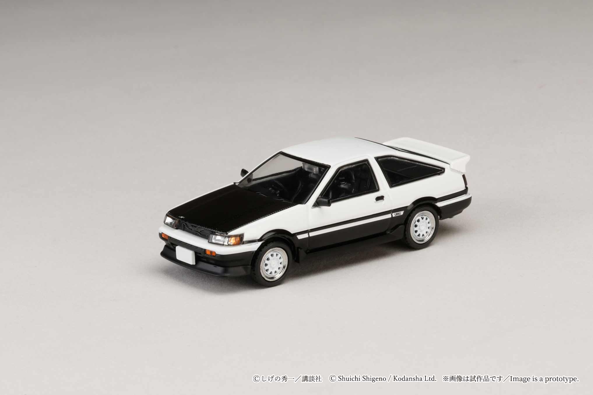 Hobby Japan 1/64 Toyota COROLLA LEVIN (AE86)/ INITIAL D Wataru Akiya
