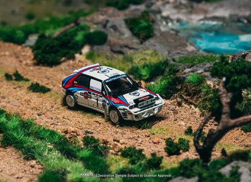 Load image into Gallery viewer, (Pre-order) Tarmac Works 1/64 Lancia Delta HF Integrale Safari Rally 1992 Car
