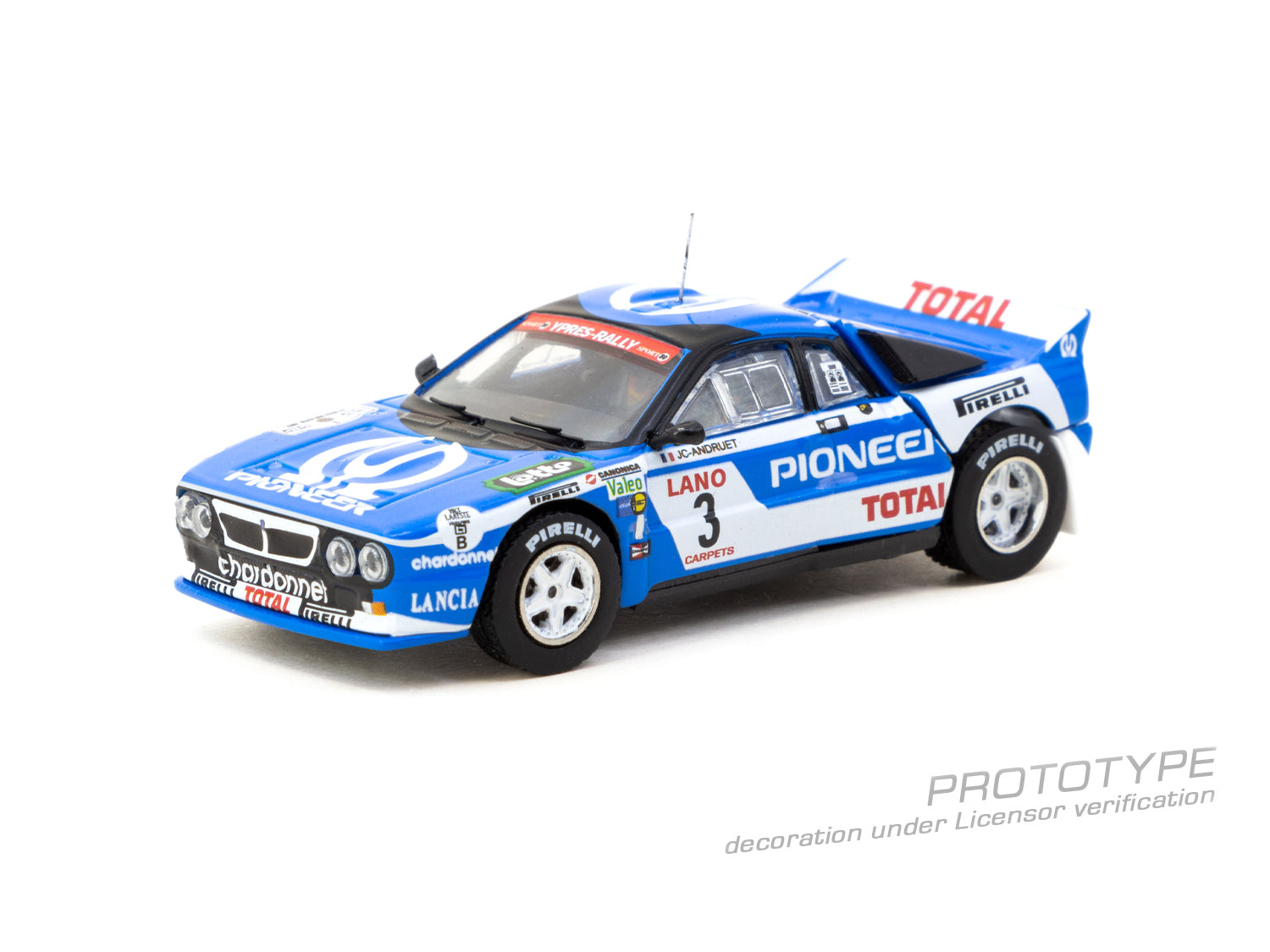 Tarmac Works 1/64 Lancia 037 Rally Ypres 24 Hours Rally 1983 Model