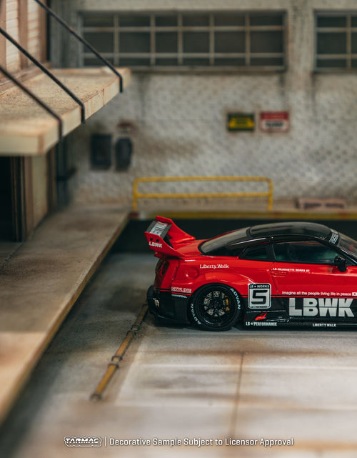 Load image into Gallery viewer, Tarmac Works 1/43 LB-Silhouette WORKS GT NISSAN 35GT-RR Silhouette
