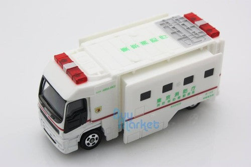 Load image into Gallery viewer, NEW Takara Tomica Tomy  #116 Super Ambulance Scale 1/63 Diecast Toy Car Japan
