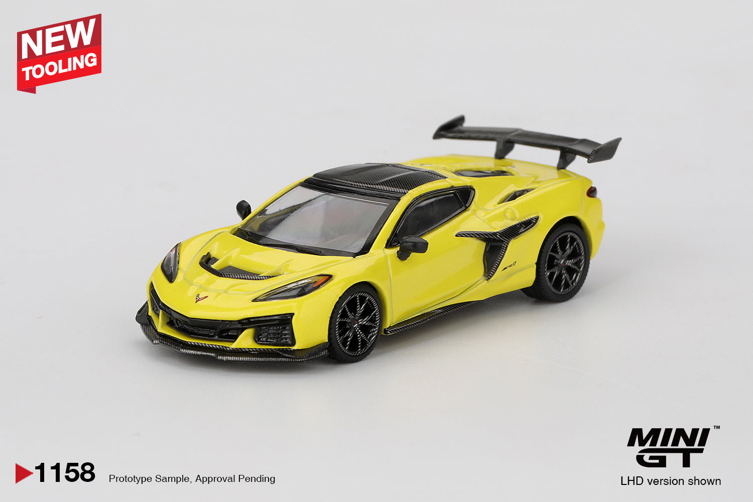 (Pre-order) MINI GT 1/64 #1158 Chevrolet Corvette ZR1 Accelerate Yellow Model