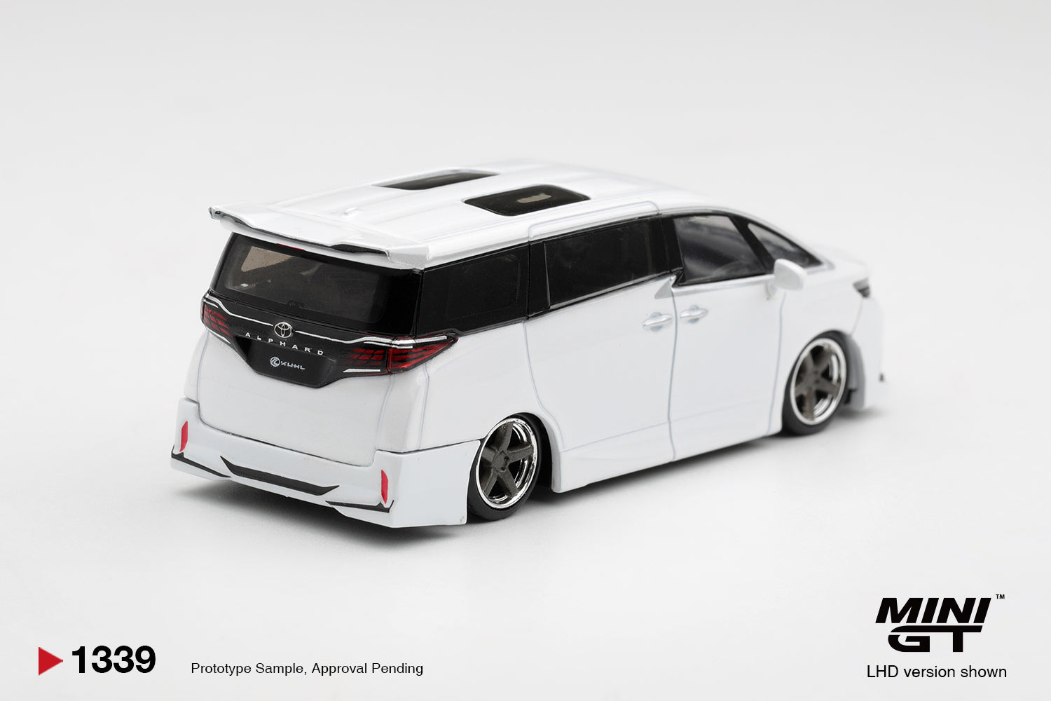 (Pre-order) Mini GT #1339 Toyota Alphard 40 KUHL White RHD Diecast Model Car