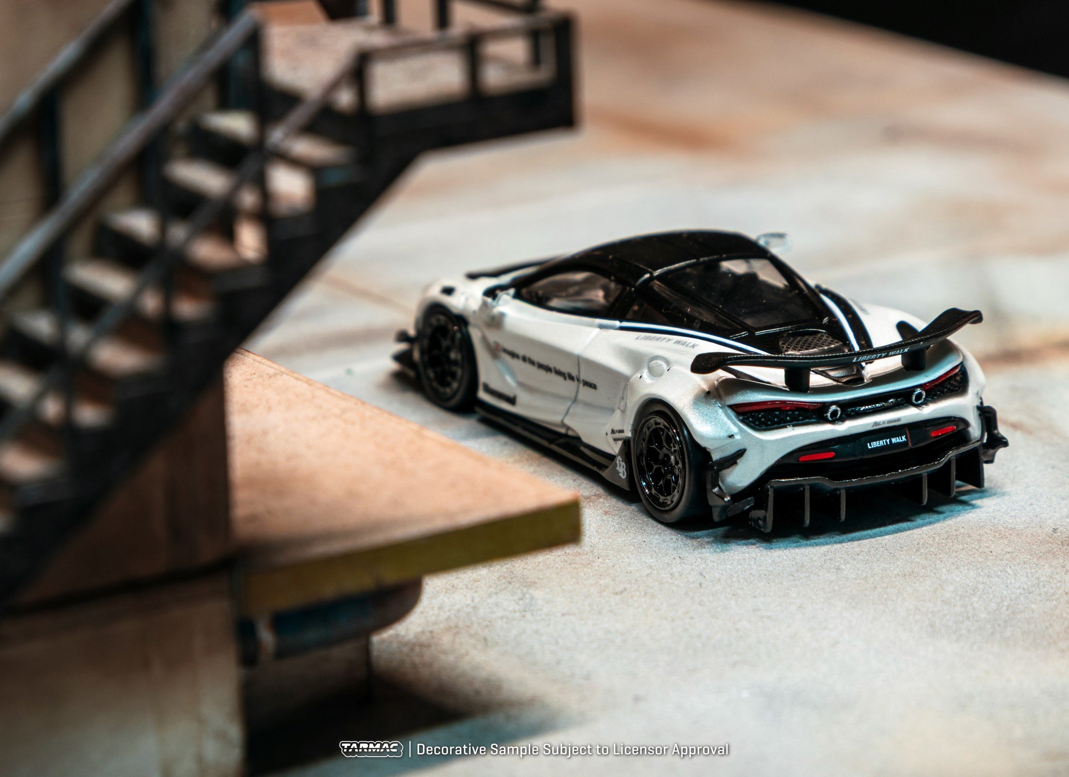 Tarmac Works 1/64 LB-WORKS 720S White Diecast Model Car