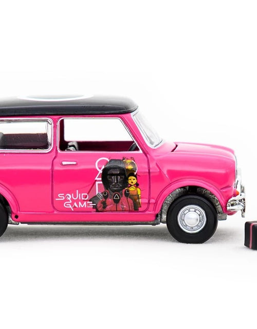Load image into Gallery viewer, Tiny City 1:50 Die-cast Model Car - Art Car Squid Game 2 - Circle
