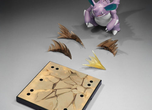 Load image into Gallery viewer, Blokees Pokemon Fantastics Series Nidoking Buildable Action Figure Model Kit
