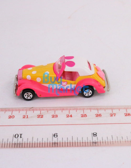 Load image into Gallery viewer, Takara TOMY Tomica Disney Motors DMA-05 Dream Star Minnie All Stars Diecast Toy
