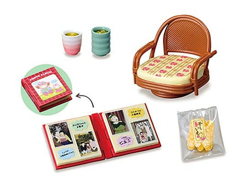 Load image into Gallery viewer, Re-Ment Petit Sample Parents' House Childhood Home Complete Set Box of 8
