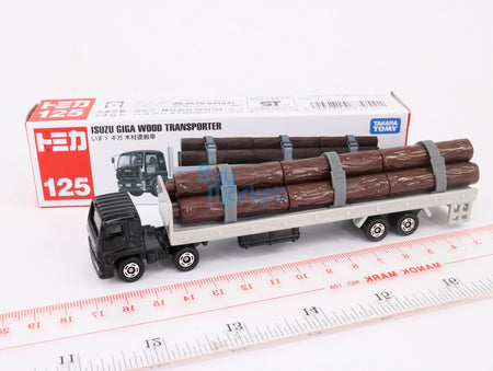 Takara Tomy TOMICA No.125 Long Isuzu Giga Wood Transporter Diecast Toy Car