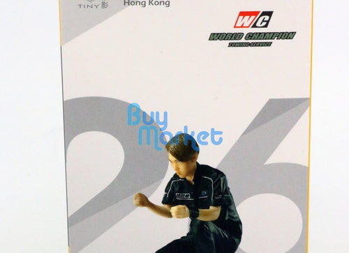 Load image into Gallery viewer, TINY 1/18 Resin Figure #26 Hong Kong World Champion Tow Truck Technician Model
