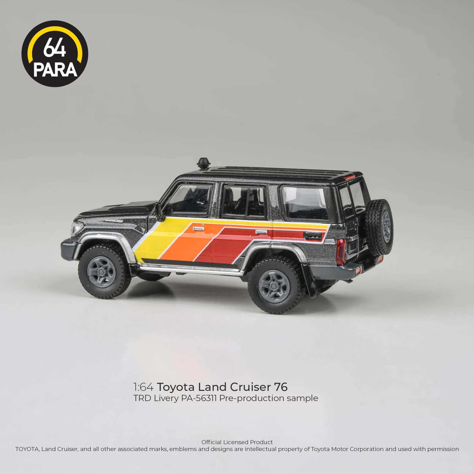 PARA64 1/64 2014 Toyota Land Cruiser LC 76 TRD Livery Model Car