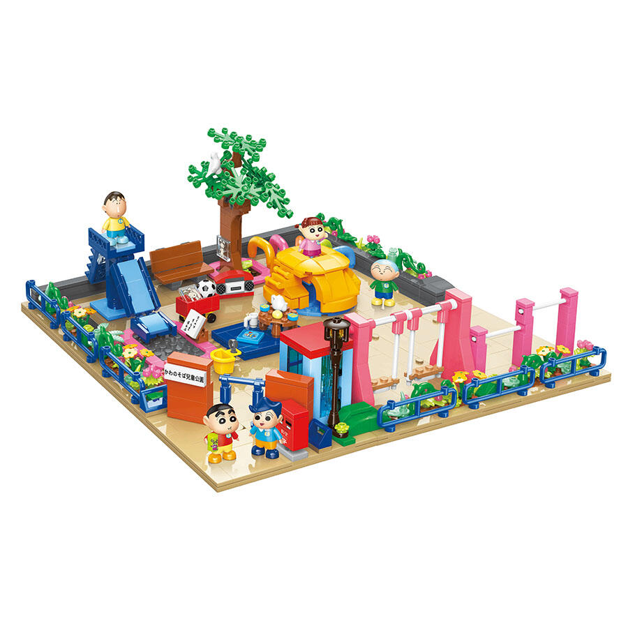 Qman Keeppley Building Blocks #K20616 - Crayon Shinchan Park (Crayon Shin-chan)